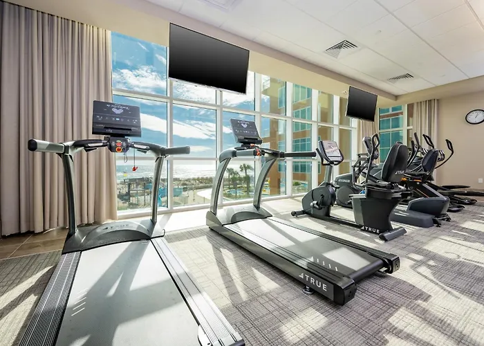 Phoenix Gulf Towers 2202 Apartment
