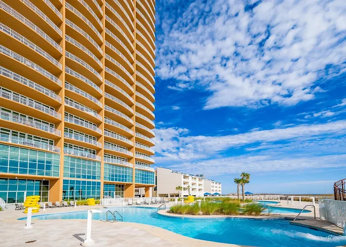 Phoenix Gulf Towers 2202 Apartment *