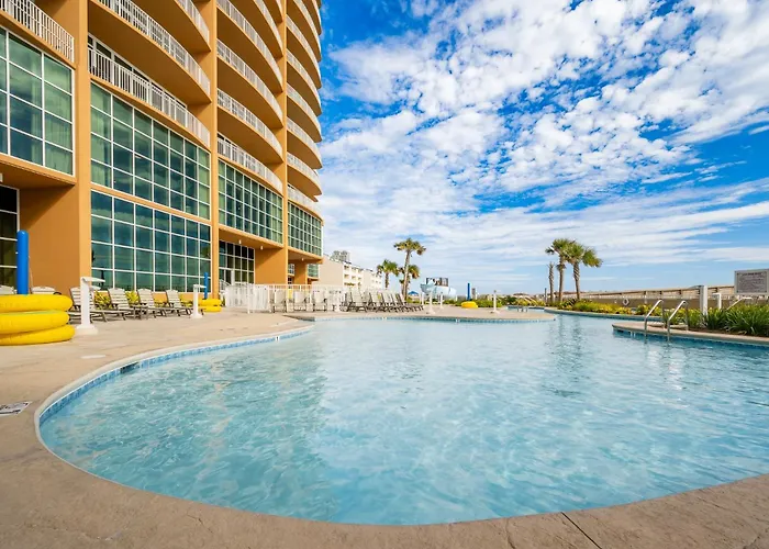 Phoenix Gulf Towers 2202